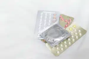 אמצעי מניעה בזמן טיפול